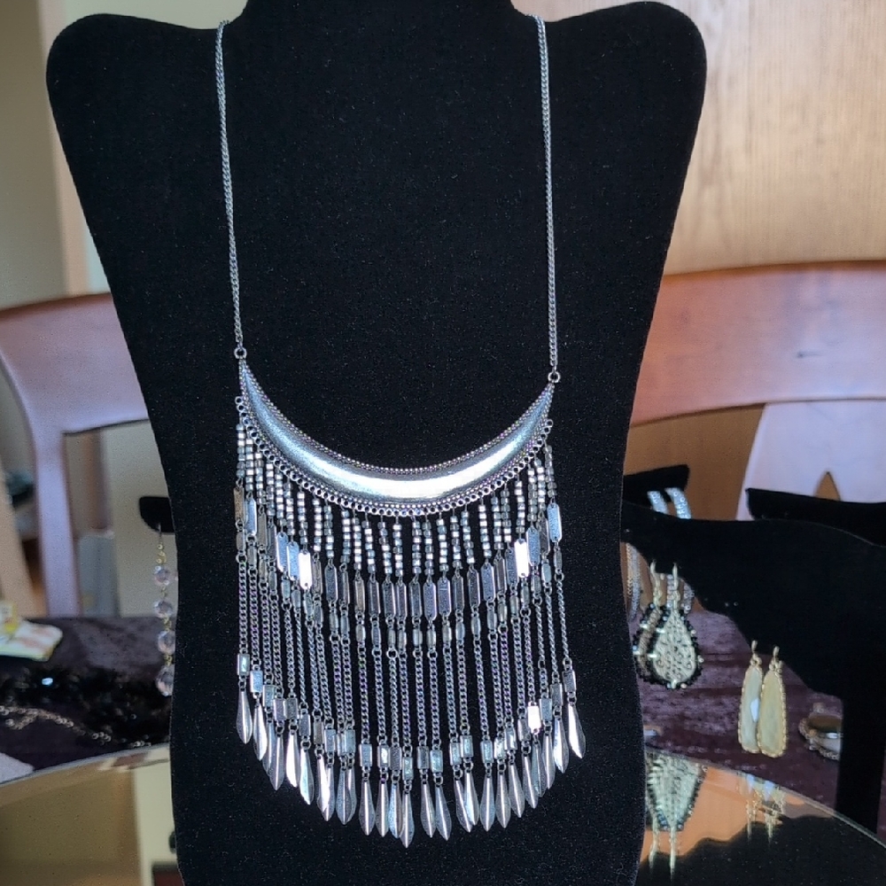 Silvertone Bib Dangle Feathers Statement Necklace… - image 2